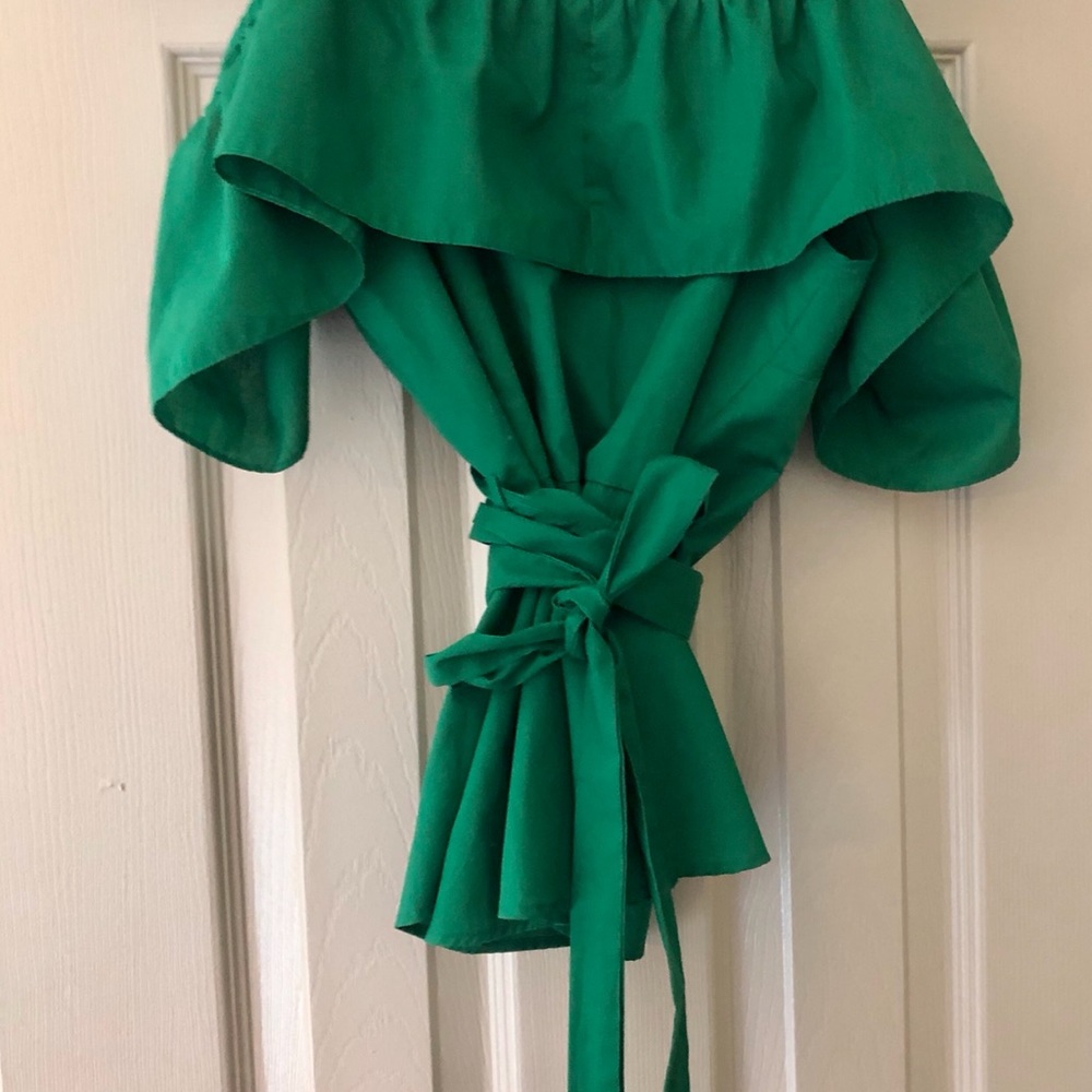 Top Shop Ruffle Cold Shoulder Wrap Top size 2 - Picture 7 of 7